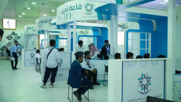 "التدريب التقني" يوفر أكثر من 8 آلاف فرصة وظيفية لخريجيه خلال أبريل