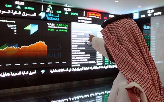 الأسهم السعودية تواصل الهبوط وتفقد 165 نقطة