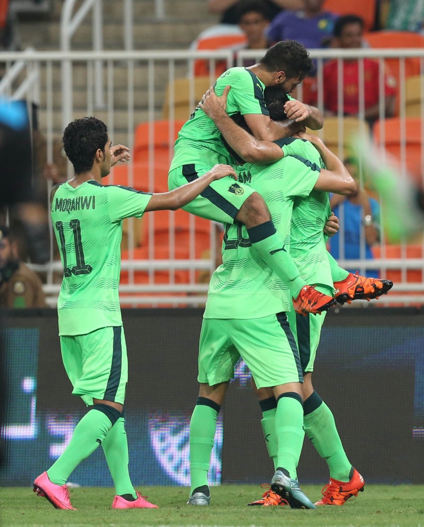 كأس ولي العهد: الشباب والأهلي إلى نصف النهائي