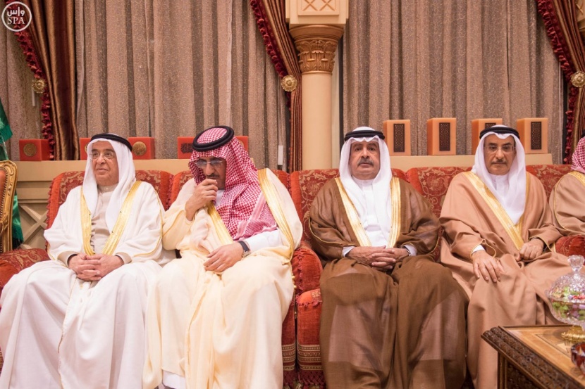 خادم الحرمين الشريفين يستقبل رئيس الوزراء البحريني