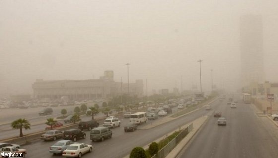 رياح مثيرة للأتربة على مكة المكرمة ونجران الأجزاء الغربية من منطقة الرياض
