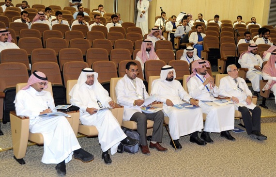 جامعة الملك سعود تنظم مؤتمر "برنامج تدريب الأطباء المقيمين في طب العيون"