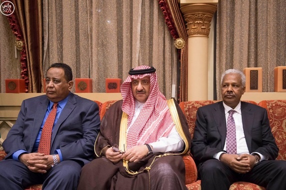 خادم الحرمين الشريفين يستقبل رئيس السودان