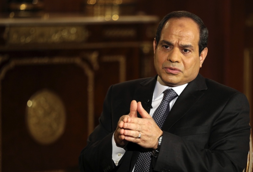 السيسي سيطالب كاميرون بإتمام مهمته في ليبيا للحيلولة دون تحولها إلى "سورية أخرى"