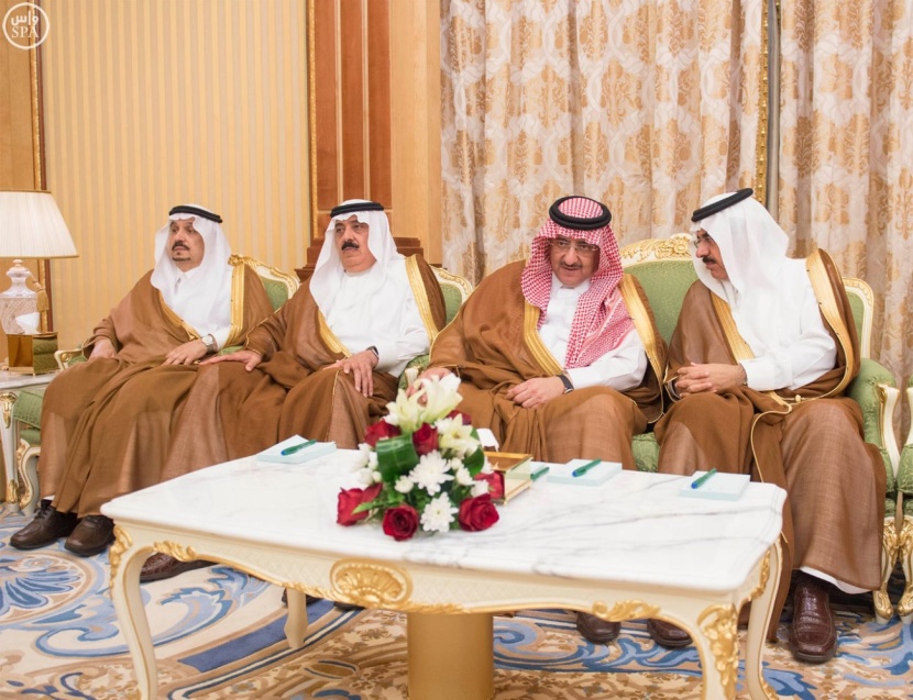 الملك يستقبل رئيس جزر القمر ووزير الخارجية الإماراتي وقائد الجيش الباكستاني