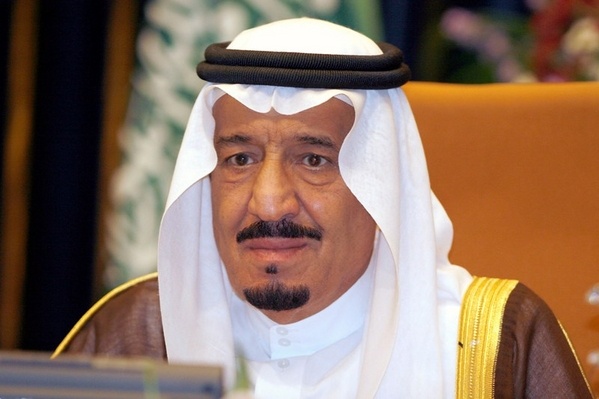 الملك سلمان عبر تويتر : الإسلام بريء من هذه التصرفات