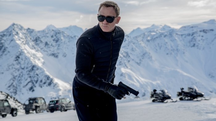 فيلم جيمس بوند الجديد يحافظ على صدارة إيرادات السينما الأمريكية