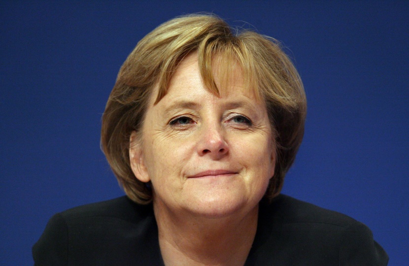 قصة مصورة: "الملكة" ميركل .. 10 سنوات في السلطة