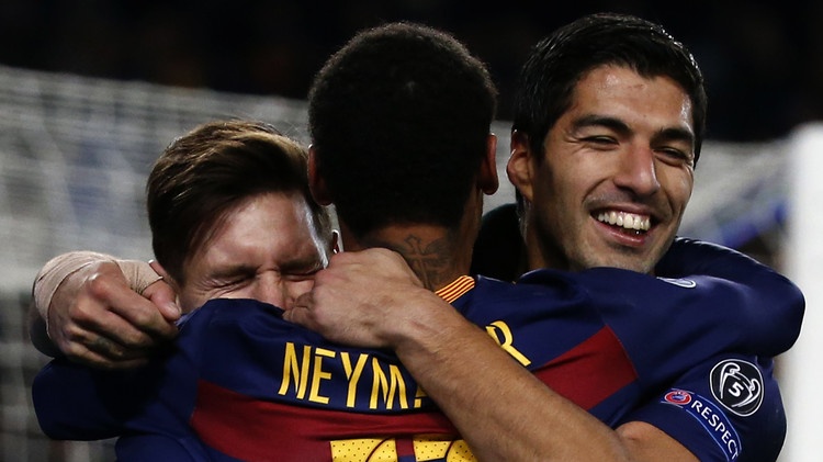برشلونة يتغلب على روما بسداسية .. وأرسنال ينعش آماله في بلوغ الدور الثاني