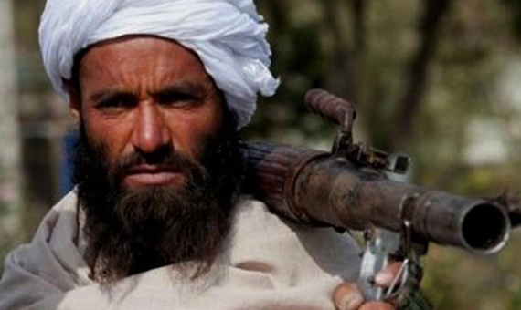 طالبان تقول إنها ستبث رسالة صوتية من الملا منصور قريبا