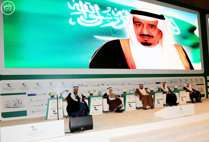 وزير التجارة: السعودية تتخذ سياسات اقتصادية تتماشى مع التطورات العالمية وفي نفس الوقت تواصل الإصلاحات