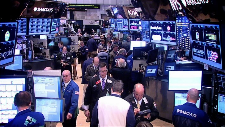 الأسهم الأمريكية تفتح دون تغير يذكر وسط ترقب لاجتماع الاحتياطي الفيدرالي