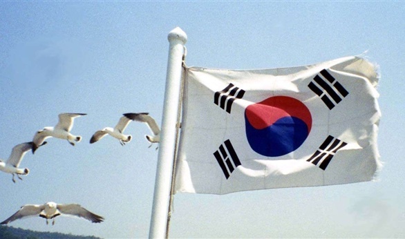 مثول رئيس هيئة الأركان الكوري الجنوبي السابق أمام المحكمة في اتهامات بتلقي رشاوي