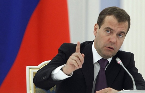 روسيا توسع نفوذها وتفرض حظرا غذائيا على اوكرانيا