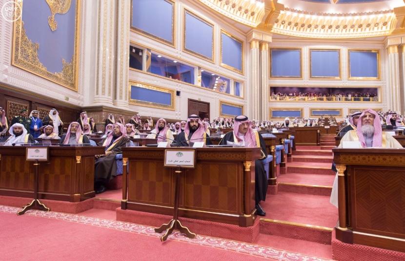 الملك في الشورى : الإنسان السعودي هدف التنمية الأول