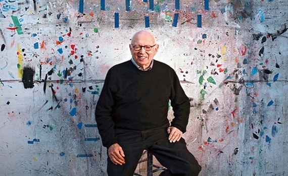 وفاة الفنان التشكيلي والنحاث إلسورث كيلي عن 92 عاما