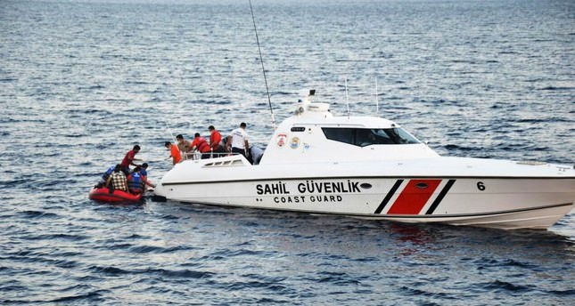 خفر السواحل التركي ينقذ 208 لاجئين في بحر إيجه