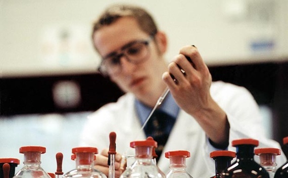 ابتكار مستحضر طبي مضاد للسرطان