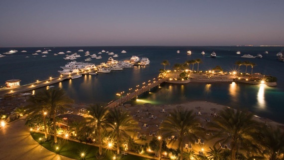 مقتل مسلح وإصابة سائحين في هجوم فندق الغردقة في مصر