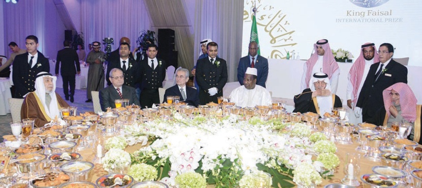 أمير مكة المكرمة: جائزة الملك فيصل تحتل مكانة مرموقة بين جوائز العالم