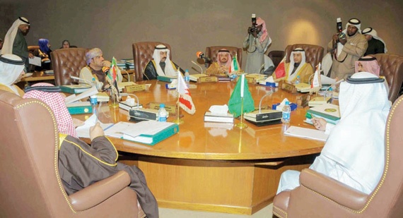 برامج موحدة في المناهج التعليمية تعزز «الوحدة الخليجية»