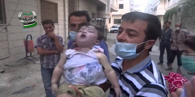 رئيس الاستخبارات الأمريكية: النظام السوري استخدم الكلور في هجمات على المعارضة في 2014 و2015