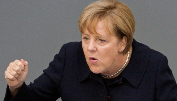 ميركل تعلن تأييد الاتحاد الأوروبي لإنشاء مناطق آمنة لحماية المدنيين السوريين