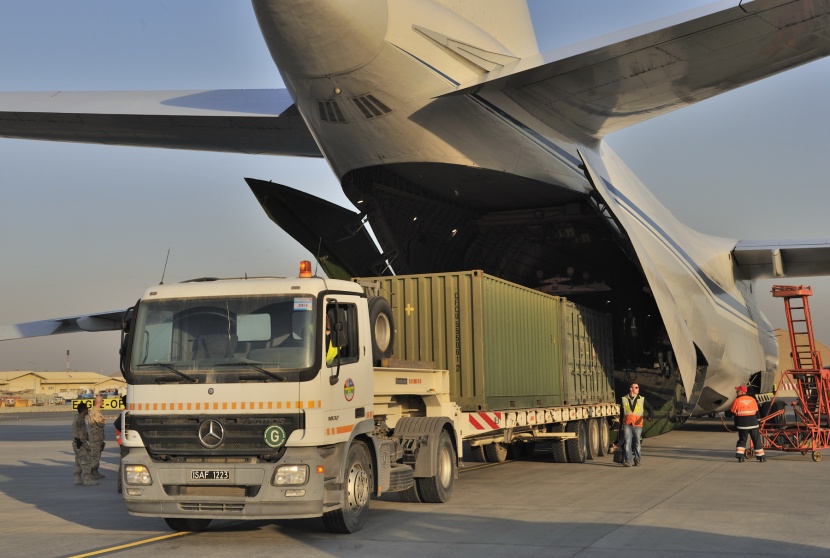 الأمم المتحدة تحظر شحن بطاريات "الليثيوم أيون" على طائرات الركاب