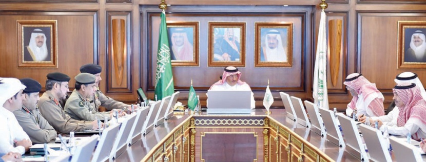 ولي العهد يوجه بتسريع واستكمال التحول للخدمات الإلكترونية التي تقدمها «الداخلية»