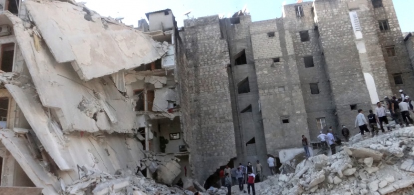 قوات الطاغية بشار تخرق وقف إطلاق النار وتقصف مخيم درعا للاجئين الفلسطينيين جنوب سوريا