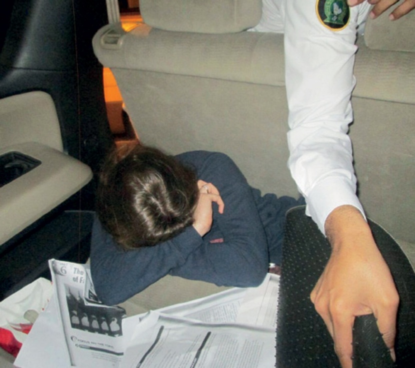 إحباط محاولة تهريب فتاة أجنبية إلى المملكة