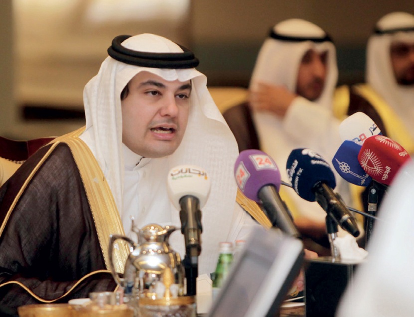 وزير الإعلام يدعو إلى تعرية وفضح مخططات «حزب الله» الإرهابي