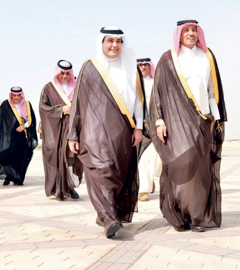 وزير الإعلام يدعو إلى تعرية وفضح مخططات «حزب الله» الإرهابي