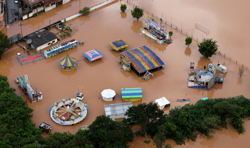 قصة مصورة: 19 قتيلا على الأقل إثر هطول أمطار غزيرة قرب ساوباولو