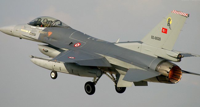 طائرات تركية تقصف شمال العراق بعد اتهام مسلحين أكراد بالمسؤولية عن تفجير أنقرة