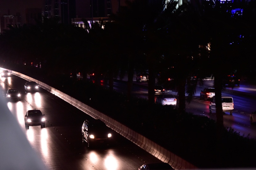 قصة مصورة : العالم يطفئ أنواره في يوم الأرض