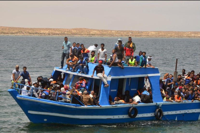 توقيف 44 مهاجراً غير شرعي شمال مدينة 'الكفرة' الليبية