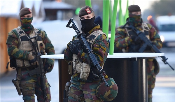 الإدعاء البلجيكي يعتقل ثلاثة أشخاص بتهمة المشاركة في أنشطة إرهابية