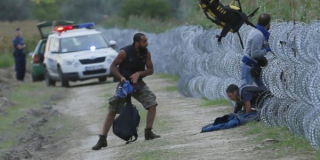 واشنطن تعلن عن تقديم 20 مليون دولار لمساعدة أوروبا على مواجهة أزمة اللاجئين