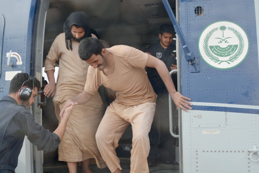 طيران الأمن يكثف طلعاته لإنقاذ المحتجزين بالسيول في مكة المكرمة والطائف