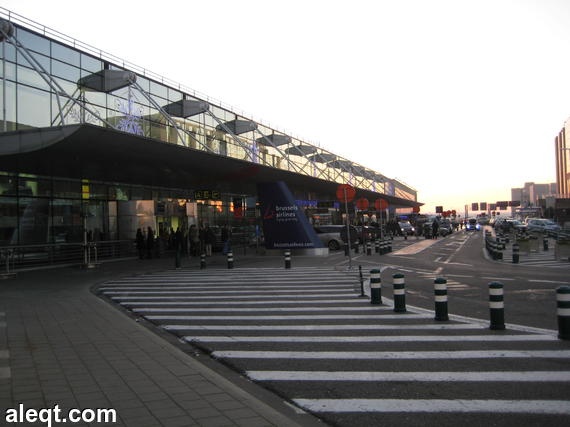 إعادة فتح مطار بروكسل بعد أعمال شغب على خلفية الهجمات