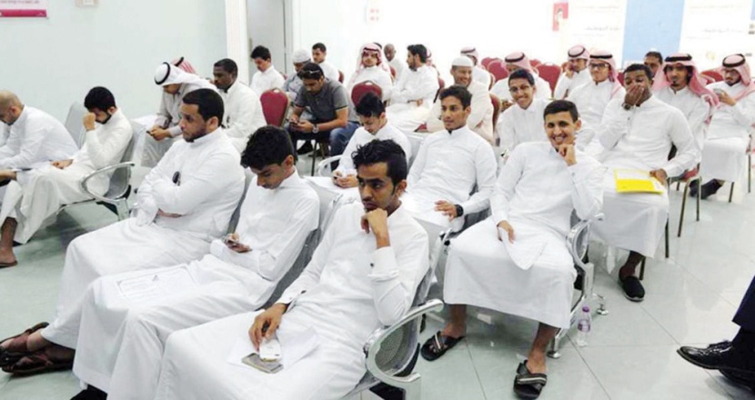 جدة .. طرح 39 وظيفة لخريجي كلية الاتصالات والإلكترونيات