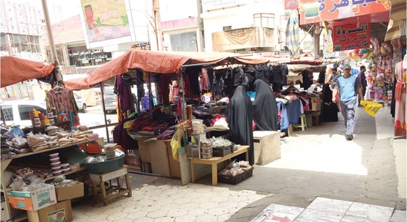 سوق «برزان» .. عراقة تاريخية 
وبسطات عشوائية