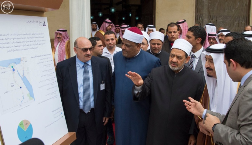 خادم الحرمين الشريفين يزور جامع الأزهر ويضع حجر الأساس لمدينة البعوث الإسلامية