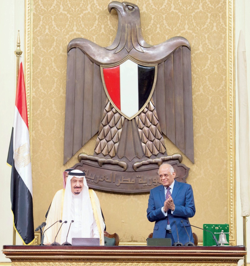 في وداع مصر .. مكانة ملك ومحبة شعب