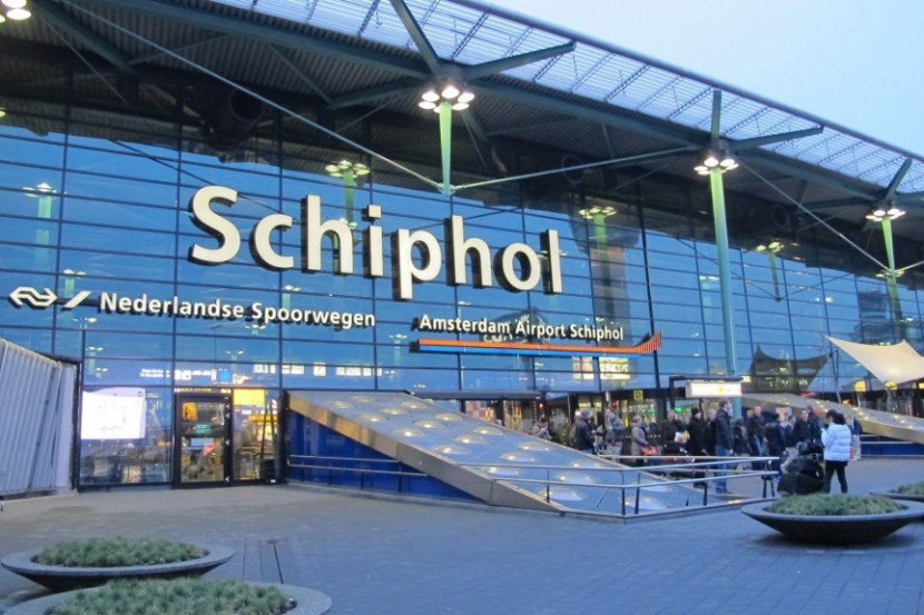 إخلاء مطار أمستردام جزئيا إثر تهديد بوجود قنبلة