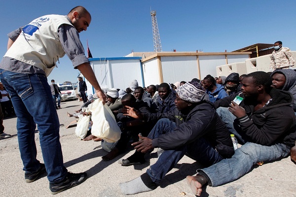 الاتحاد الأوروبي قلق من ارتفاع عدد المهاجرين الموجودين من ليبيا