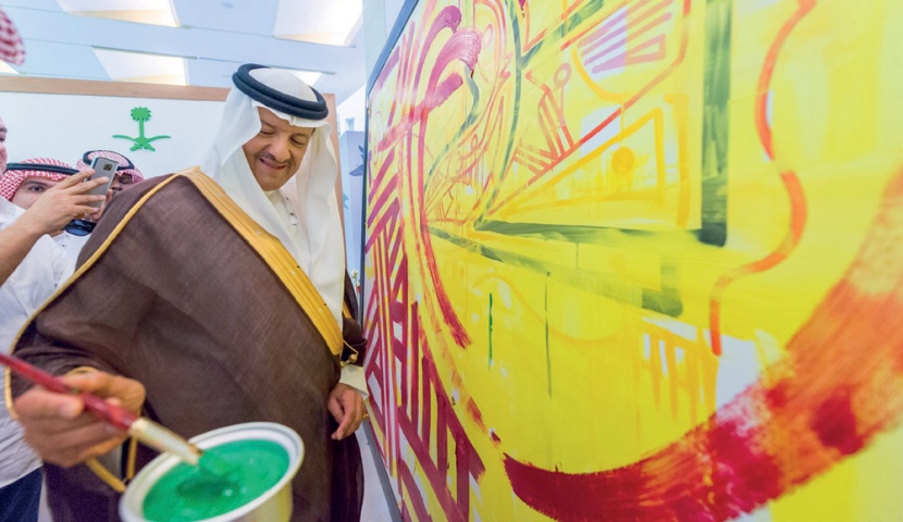 سلطان بن سلمان: إشادة «القمة الإسلامية» إنجاز لمسيرة العناية بالتراث في المملكة