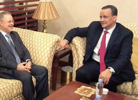 الوفد الحكومي اليمني المفاوض يلتقي مبعوث الأمم المتحدة إلى اليمن