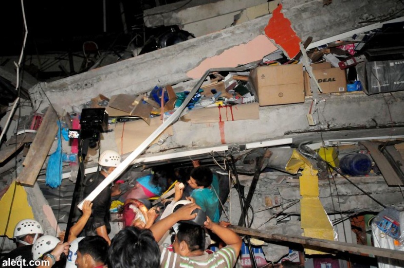 ارتفاع حصيلة قتلى زلزال الإكوادور إلى أكثر من 500 قتيل